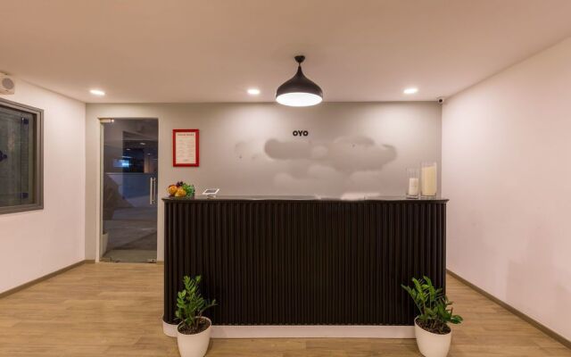 OYO Townhouse 025 Garuda Mall Bangalore