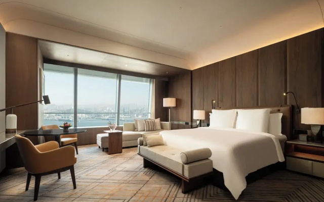 Four Seasons Hotel Dalian