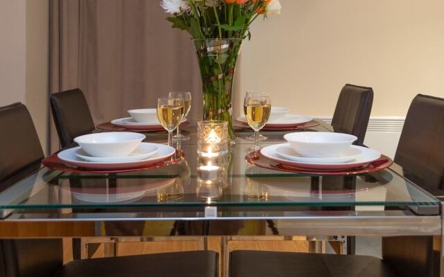 Elegant Central London Apartment