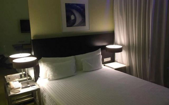 SANA Capitol Hotel