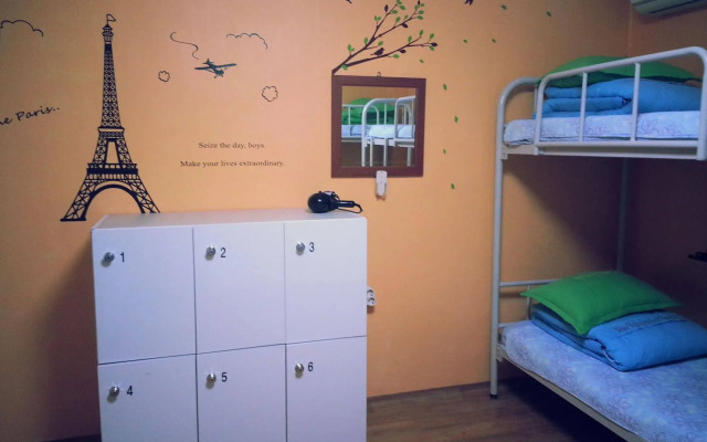 Blue Backpackers Hostel