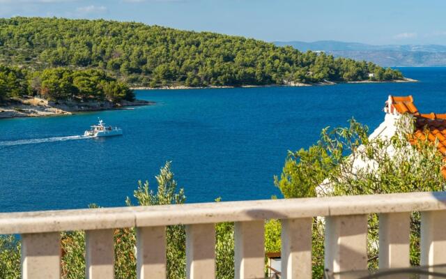 Ivan - 60 m From sea - A1