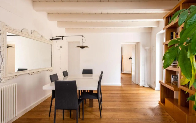 Vittorio Emanuele Apartment with Terrace by Wonderful Italy