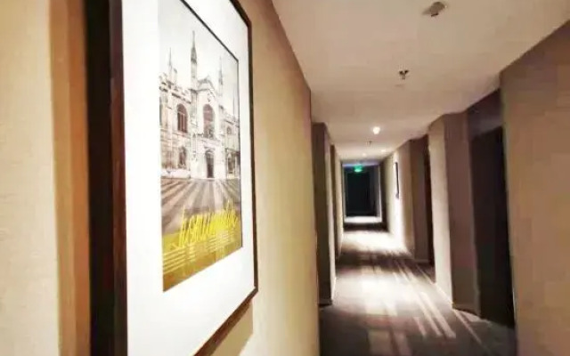 HanTing Hotel (Harbin Exhibition Center Sports College)
