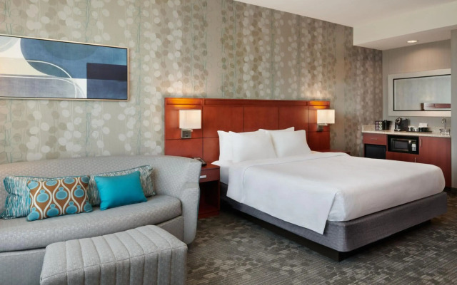 Courtyard by Marriott Ottawa East