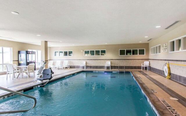 Comfort Inn & Suites Oklahoma City West - I-40