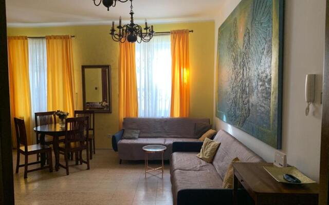 Beautiful and charming apartment in the heart of the Old Town