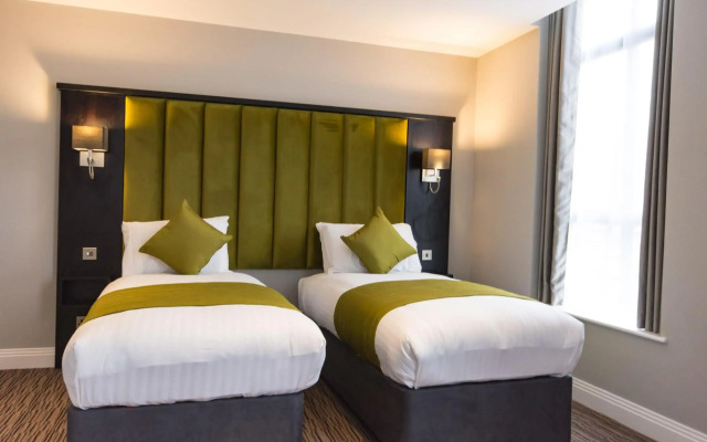 St Nicholas Hotel