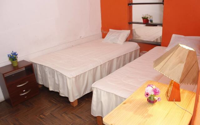 Positive Hostel & Backpackers