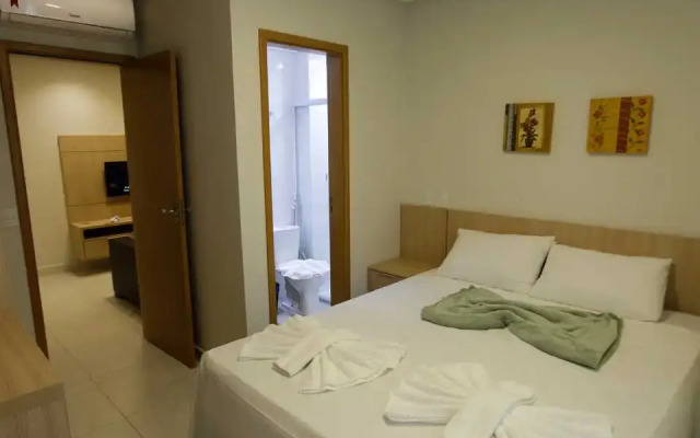 Everest Flat Service