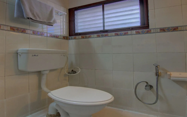 OYO14670 Saaket Residency
