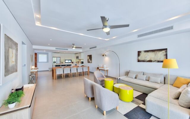 Condo Coco Fair In Simpson Bay By Personal Villas Spacious Contemporary Style Apartment