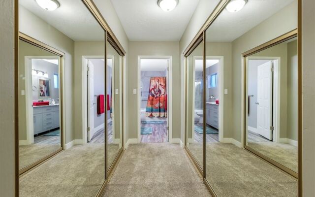 Rusty Spur by BlueBarrel Homes