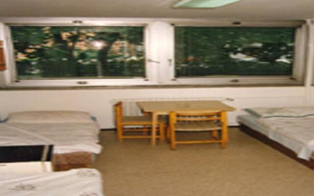 Universum Hostel