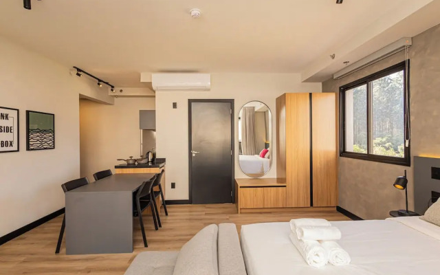 Sky Design Alphaville Housi by Anora