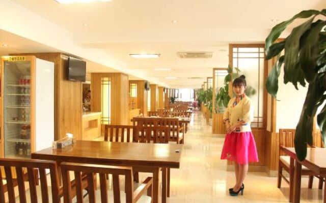 Mingmen Hotel