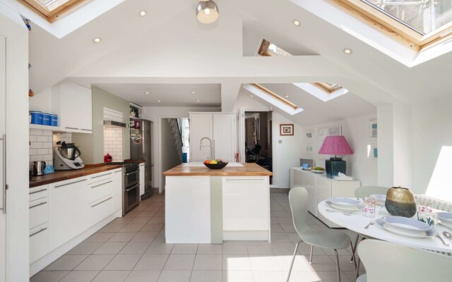 The Brackenbury Village Gem