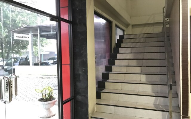 OYO 2144 Hotel Rapos
