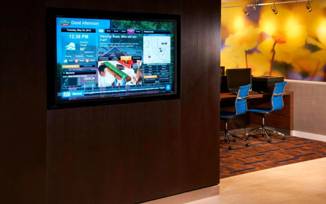 Courtyard by Marriott Detroit Dearborn