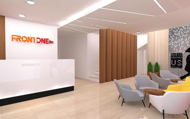 Front One Inn Sidoarjo