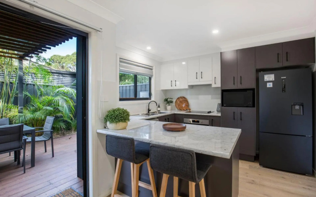 Gumnut - Pet Friendly - 8 Mins Walk to Beach – Guest Rooms – Culburra Beach