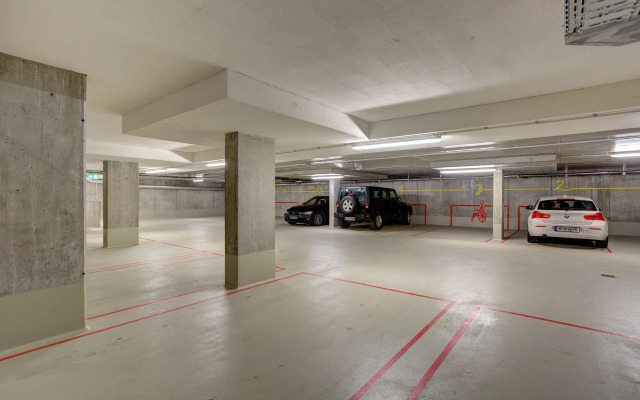 MEININGER Hotel Berlin East Side Gallery