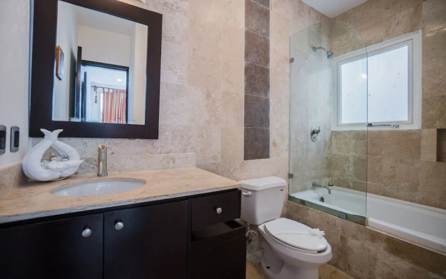 Playa Ge 205 A 2 Bedroom Condo by Redawning