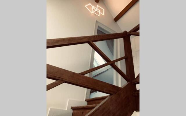 TONNERRE grand studio de charme au coeur de la ville