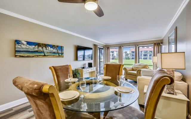 Edgewater by Book That Condo