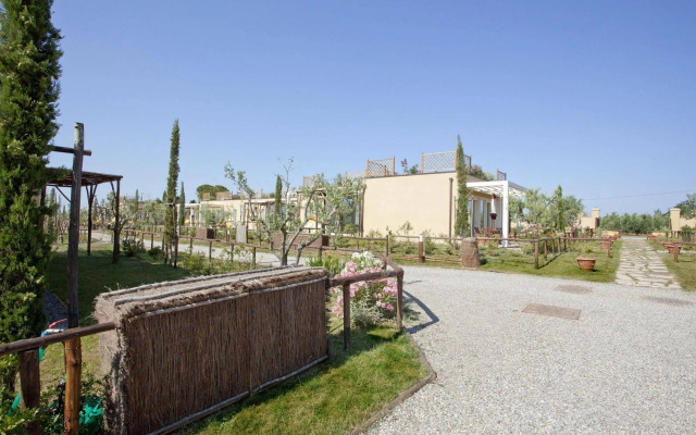 Toscana Biovillage - Cottage con Vasca Idromassaggio solo su Richiesta