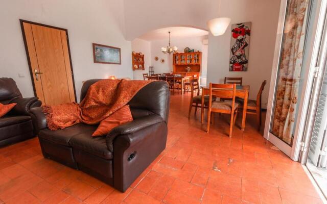 Villa 300m from Beach