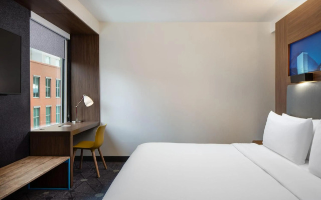 Aloft Denver Downtown
