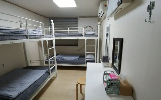 Miss Egg Hostel