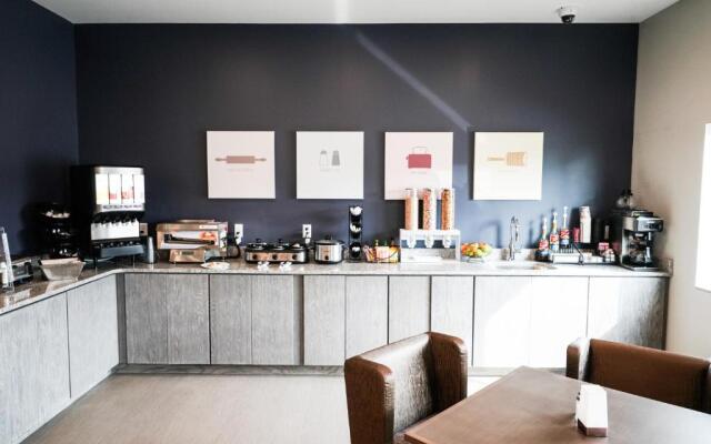 Brookstone Inn And Suites