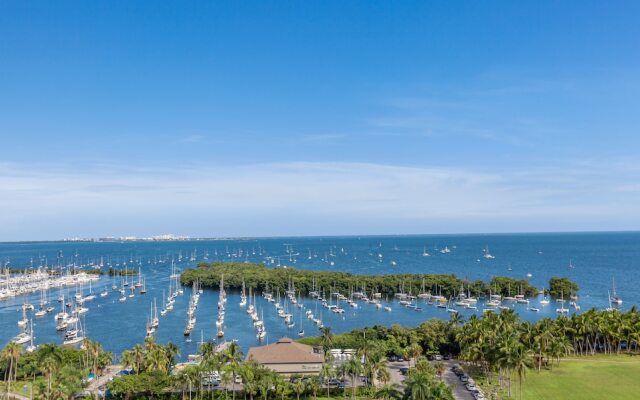 MIA Luxe Properties at Mutiny Park Condominium-Hotel