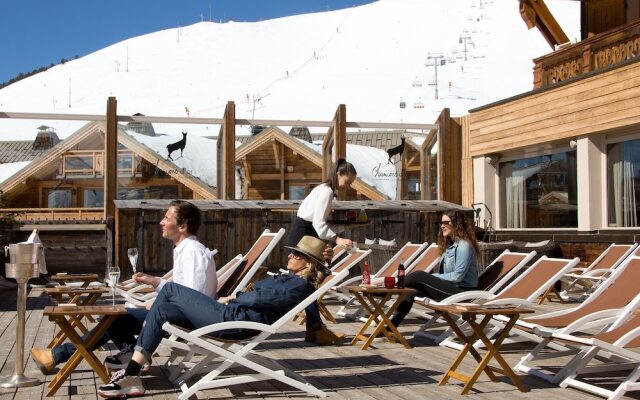 Hôtel Au Chamois d'Or by Les Etincelles