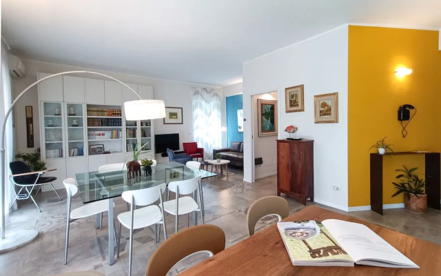 JOIVY Bright Flat W/2 Balconies & Sea View