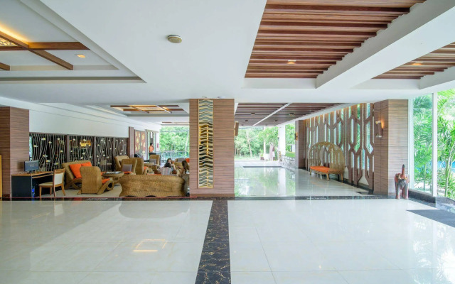 Golden Beach Cha-Am Hotel