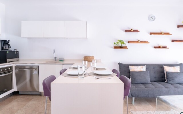 Menesse On The Beach 4 1 Bedroom Condo