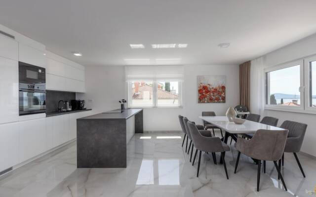 Pool Apartment Sunset With Sea View