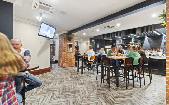 Hotel Queanbeyan Canberra
