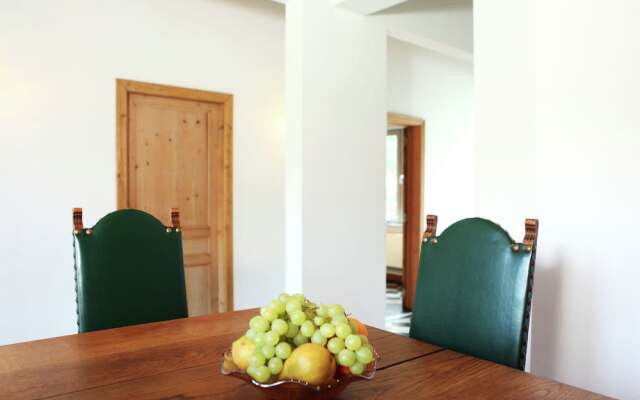 Luxurious Holiday Home in Wingene With Forest Near
