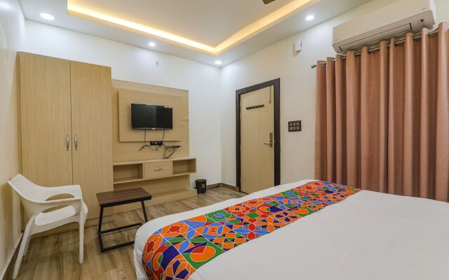 Fabhotel Sky Awadh
