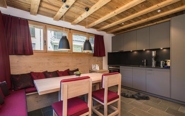 Apartment in Chalet Pizzo Fiamma