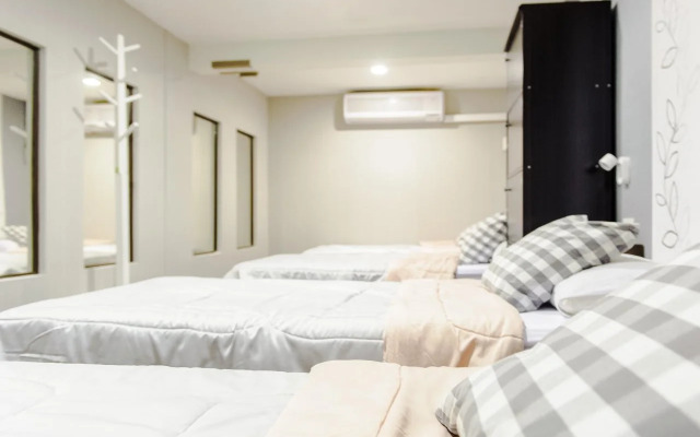 I-Sleep Silom Hostel