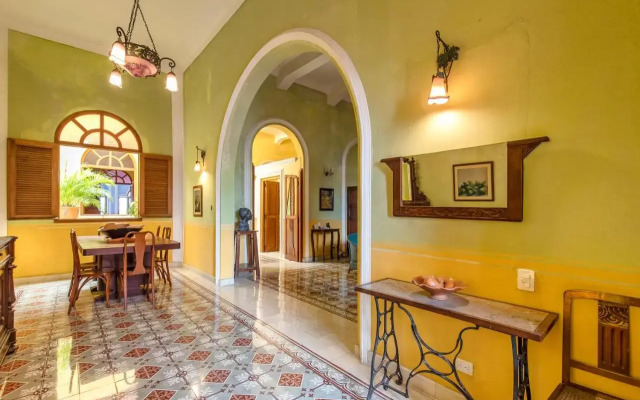 Casa Morales Colonial