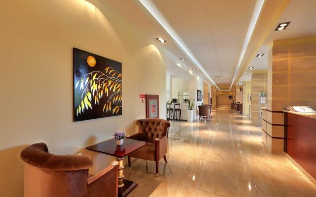 Apart Hotel Golden Line