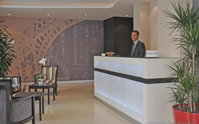 Hôtel Eiffel Saint Charles