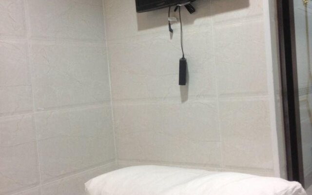 New Euro Asia Guest House
