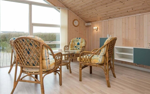 6 Person Holiday Home in Juelsminde